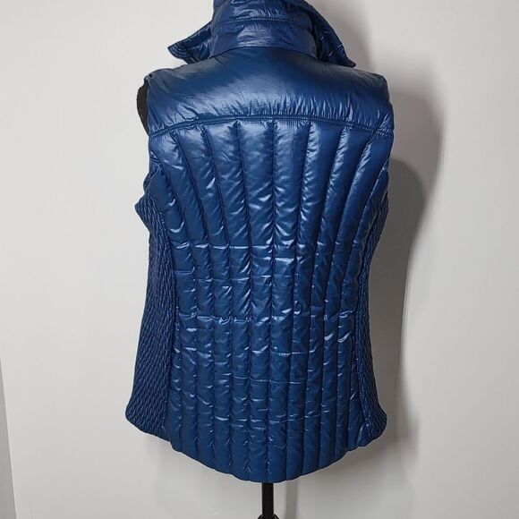 Calvin Klein Women's Blue Quilted Vest - Picture 2 of 14